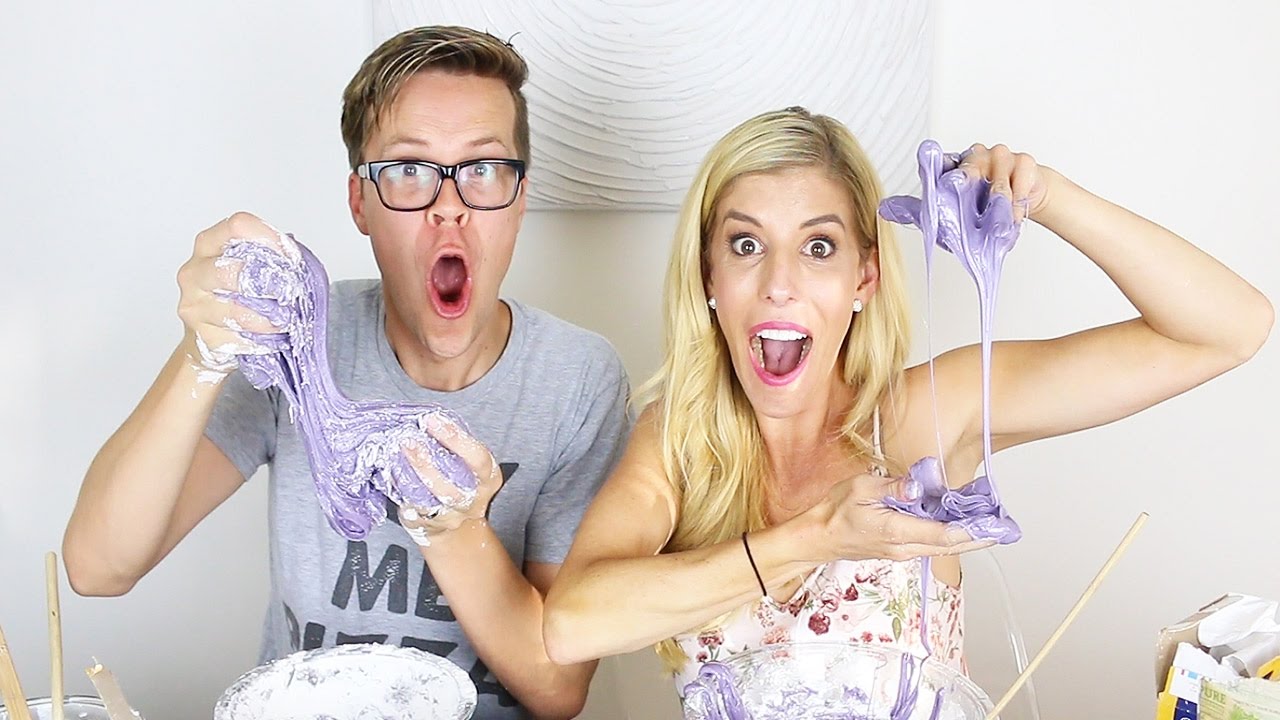 EDIBLE SLIME WITH NO BORAX OR GLUE USING GIANT GUMMY (DAY 117)