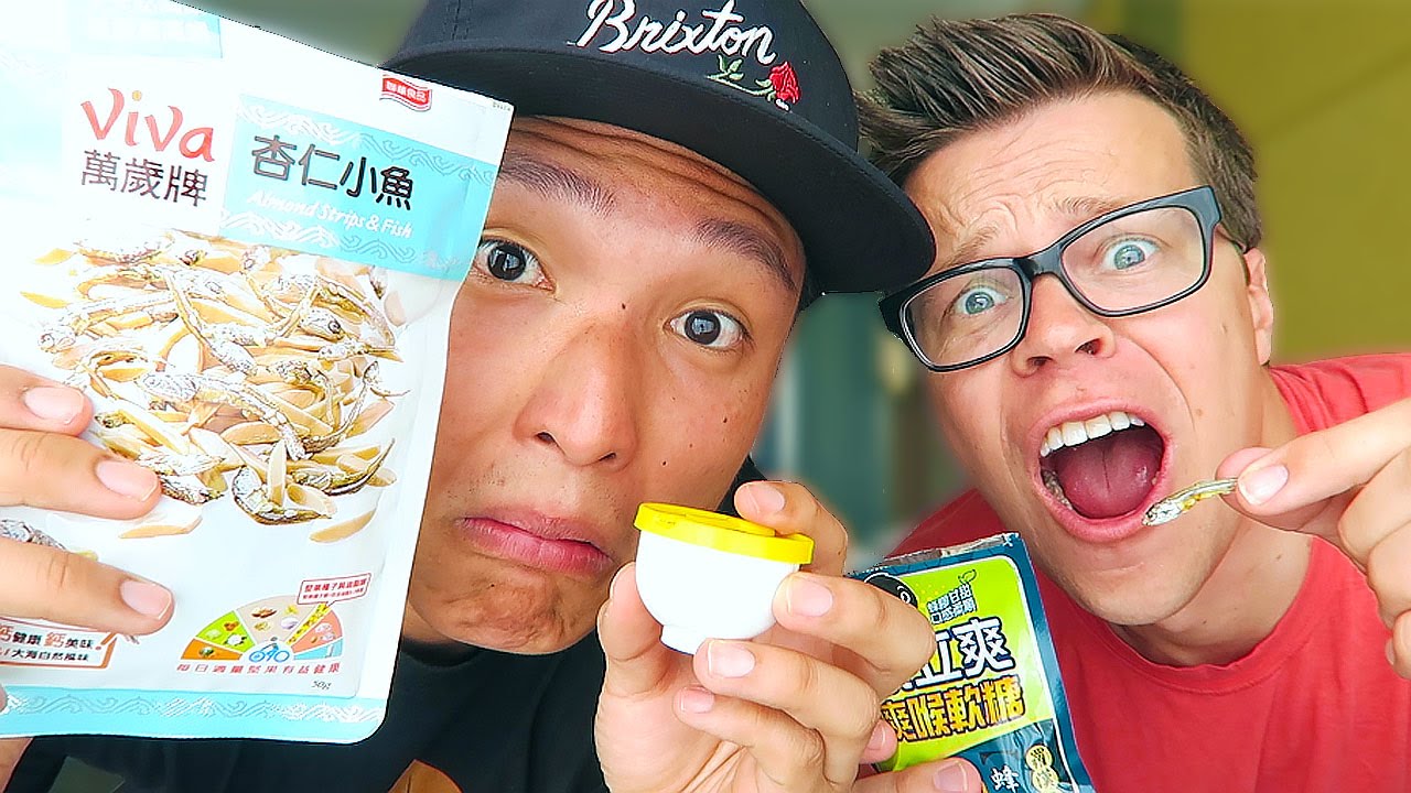 TRYING ASIAN SNACKS WITH ARNOLD TELAGAARTA
