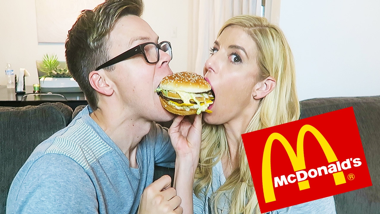 TRYING THE NEW GIANT BIG MAC FROM MCDONALD'S - (DAY 40)